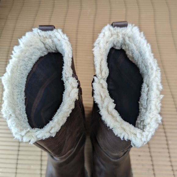 Cole Haan "Champlain" side zip faux fur trim, waterproof women's sz 8.5B distres - Picture 9 of 12